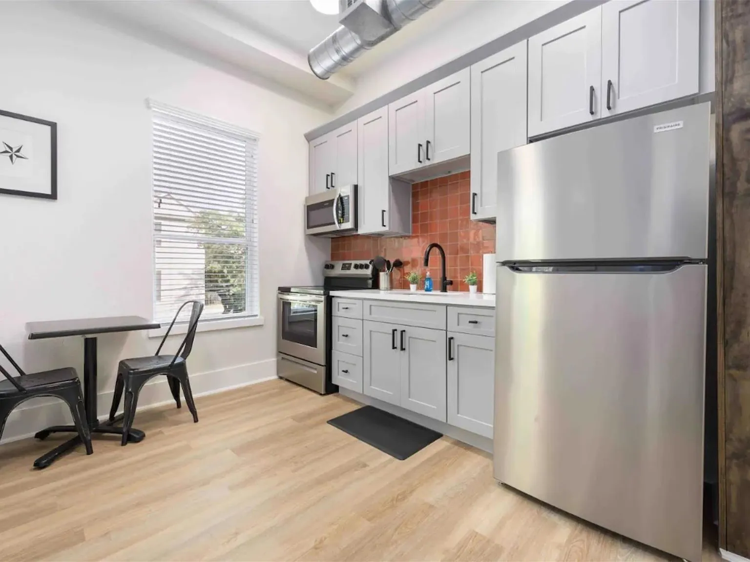 Welch Street Apartments 7